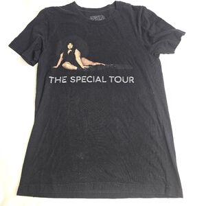 Lizzo 2023 Tour Concert Tshirt Size Medium